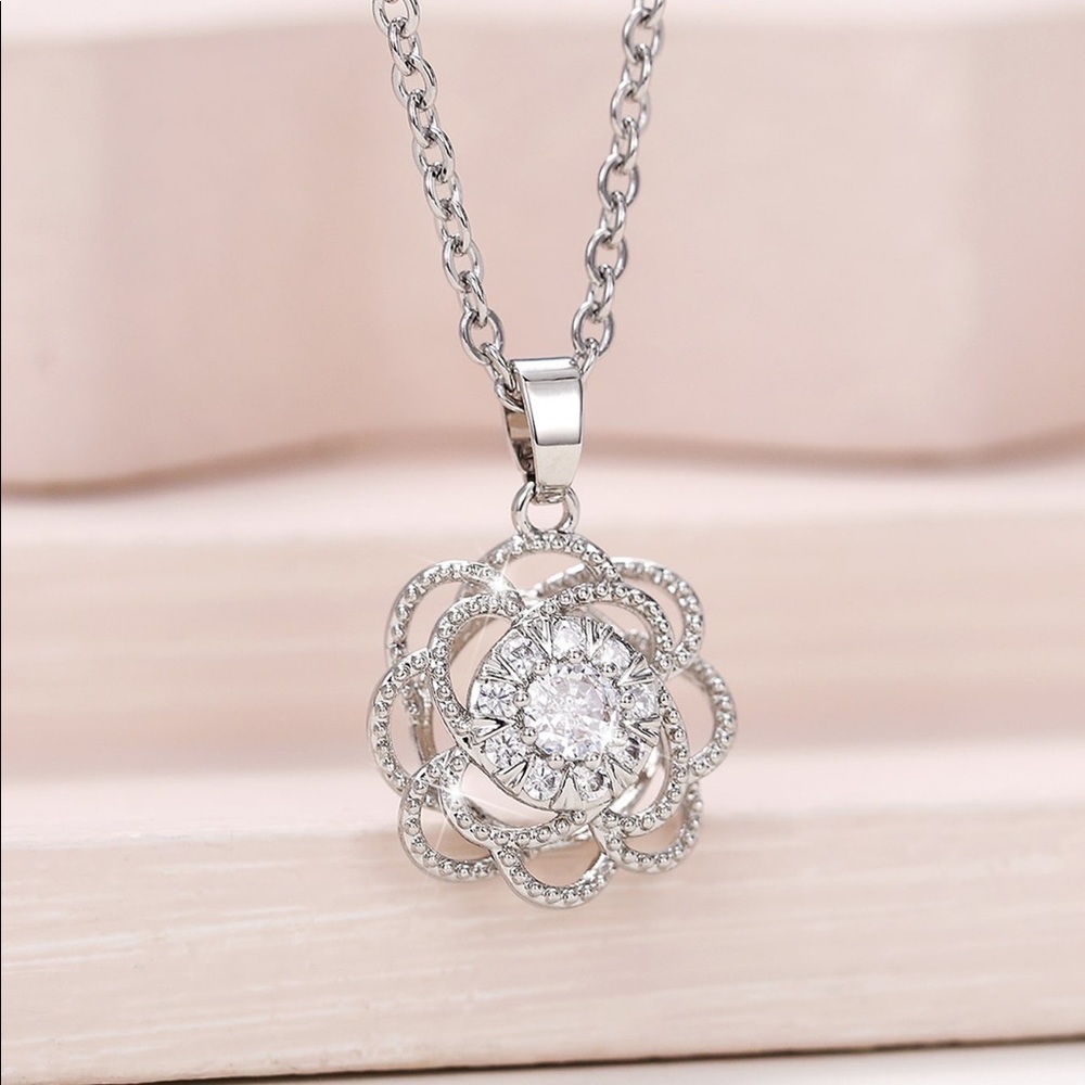 Zircon Flower Pendant Necklace